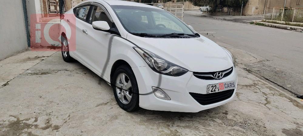 هیۆندای ئەلەنترا